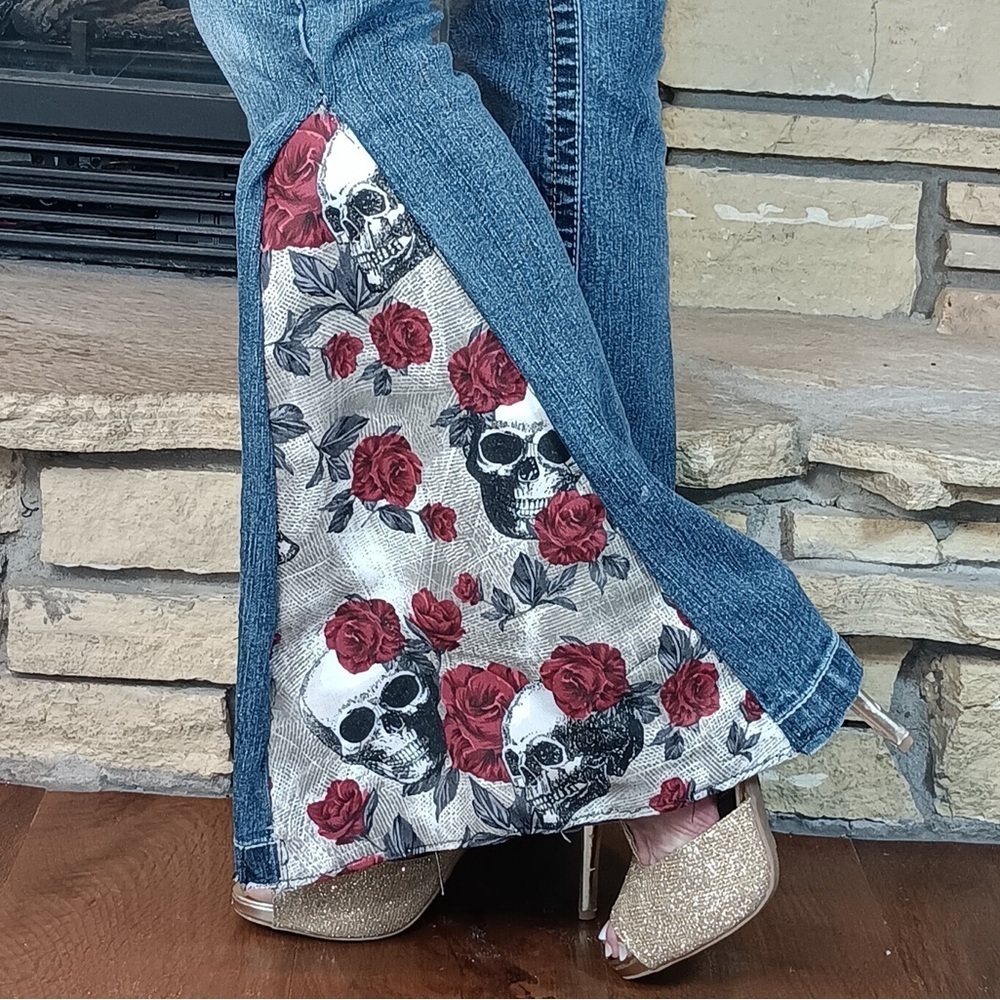 Upcycled, Wallflower Size 3 Flared Jeans Handmade Roses & Skulls Jeweled Lace - Picture 4 of 15